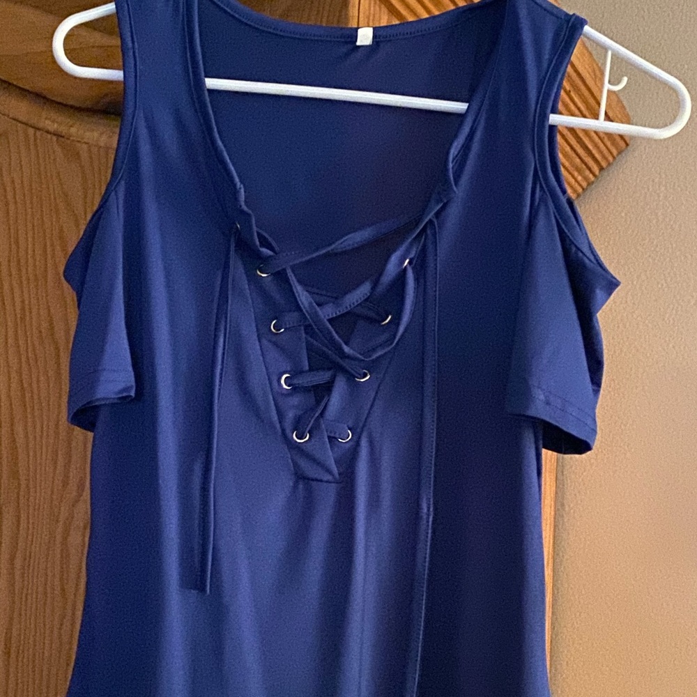 Cold shoulder top